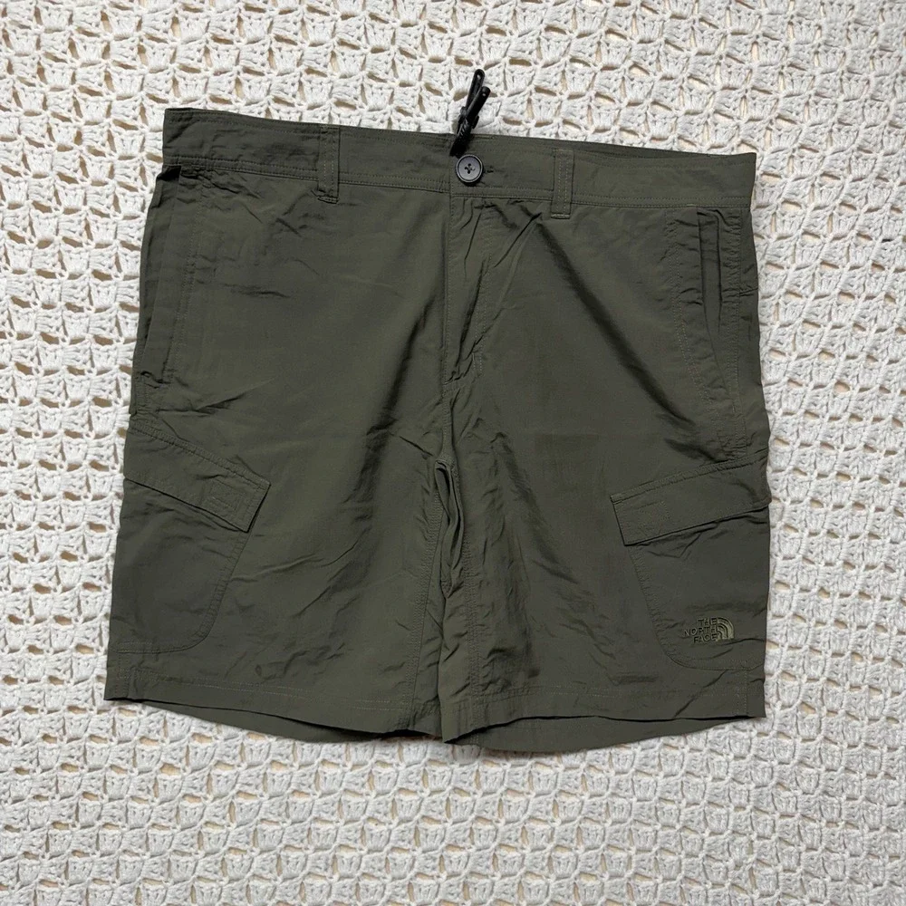 The North Face Mens Short Size 36 Olive Green Cargo Trail 100% Nylon Hiking
